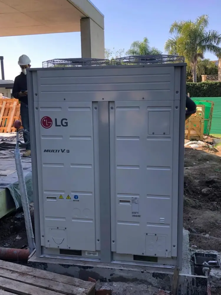 Equipos exteriores VRV LG instalados por Climatización HD